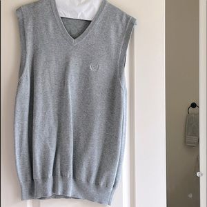 Size small (s), CLUB ROOM light gray sweater vest